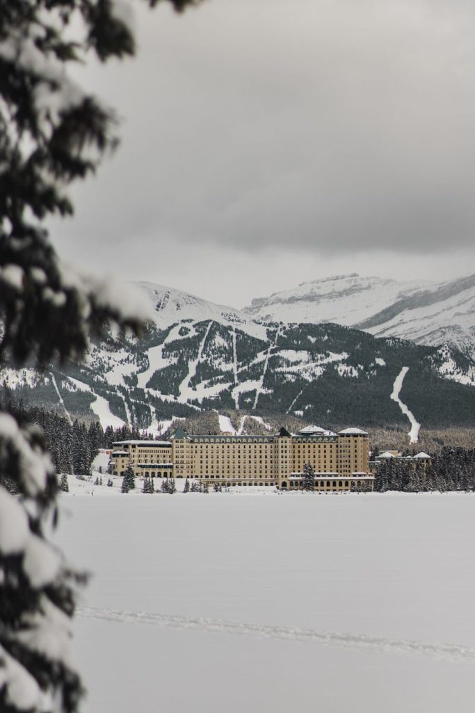 postcards from hawaii travel lifestyle blog why you should stay at Fairmont Chateau Lake Louise during winter